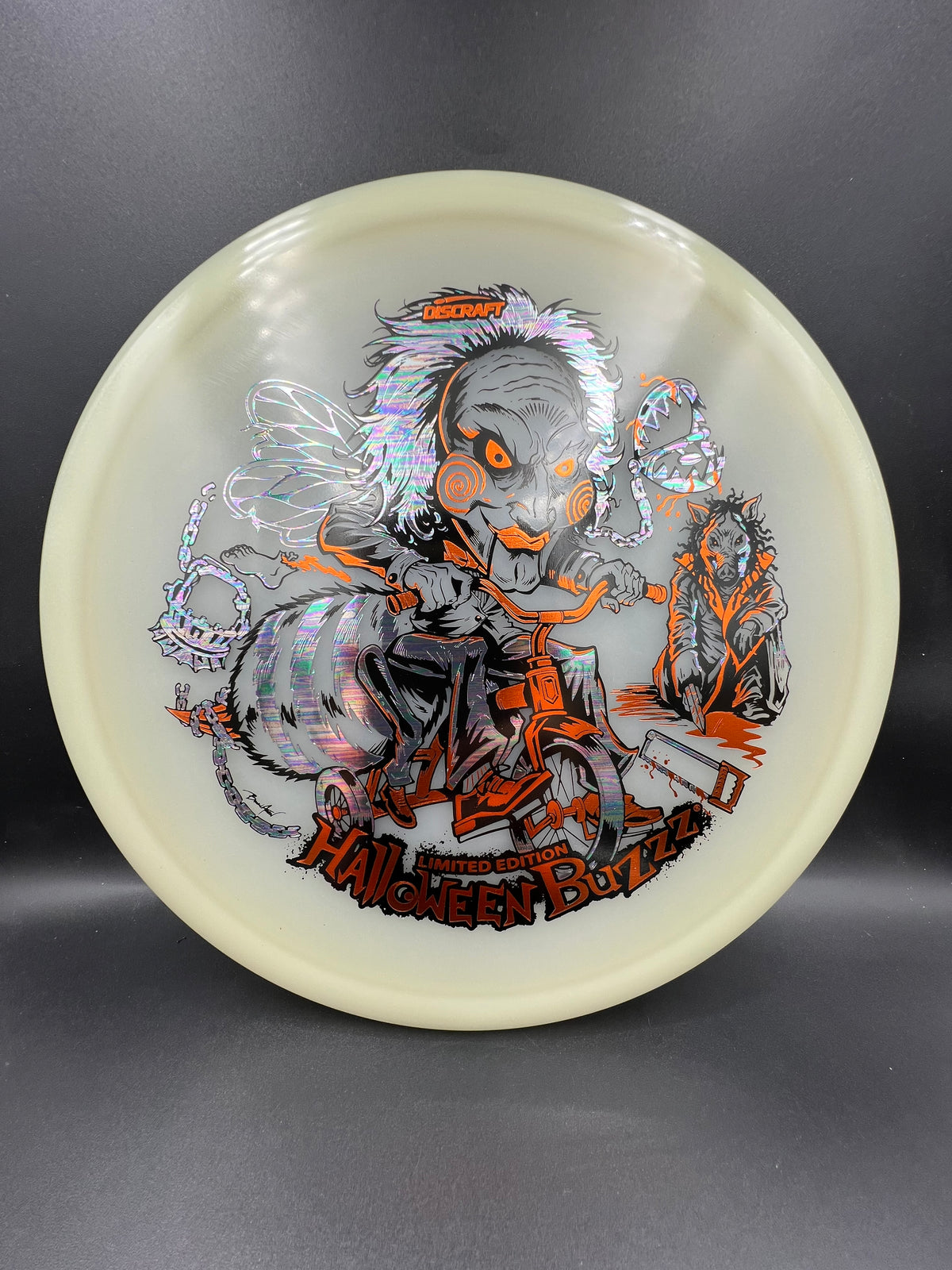 Discraft 2026 Mega Glo Halloween Buzzz Orange Oil Slick - 177g+
