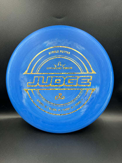 Dynamic Discs Classic Pro Judge