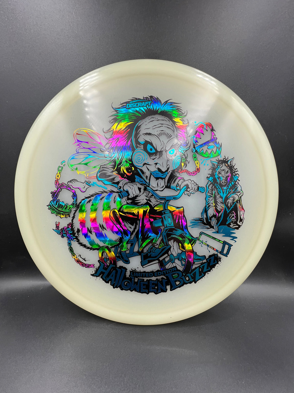 Discraft 2026 Mega Glo Halloween Buzzz Blue Rainbow - 173g-174g