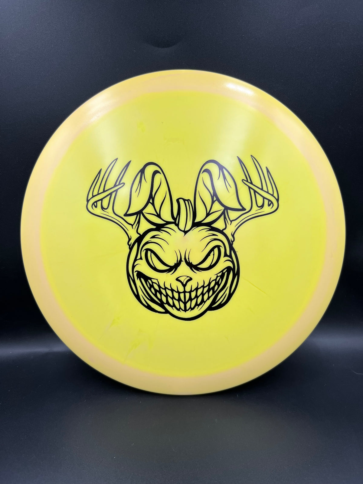 Mint Discs 2026 Halloween Apex Lightweight Jackalope Yellow Pink Black - 157g