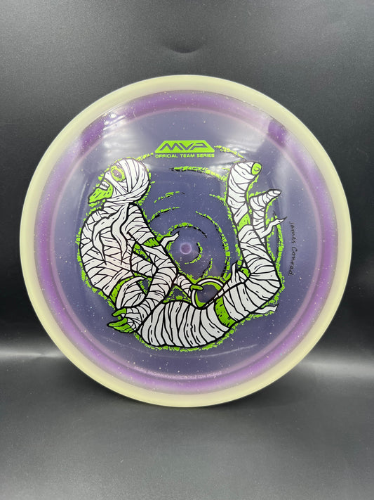 MVP Particle Proton Trail - James Conrad 2026 Halloween Team Series Light Purple Green -166g
