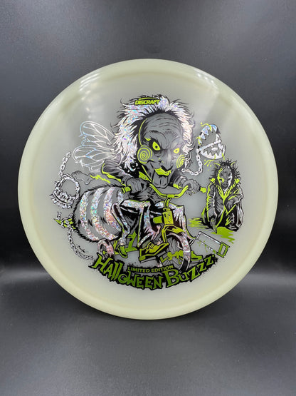Discraft 2026 Mega Glo Halloween Buzzz Greenish Yellow Silver Shatter - 177g+