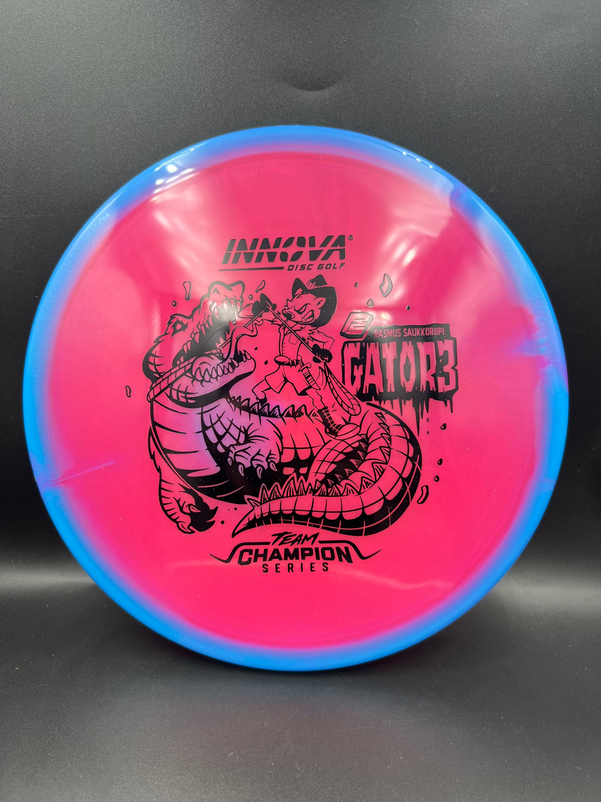 Innova Tour Series 2026 Halo Champion Gator3 Rasmus Saukkoriipi Blue Dark Pink Black Stamp - 173-175g