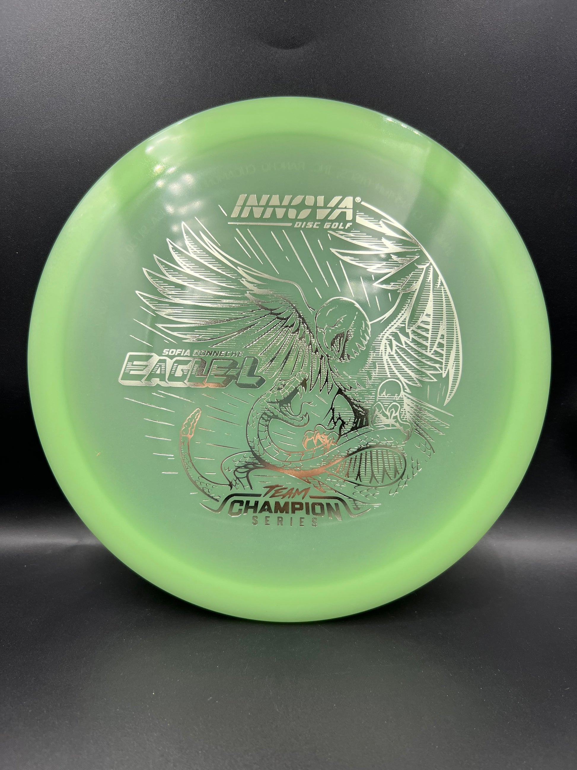 Innova Tour Series 2026 Proto Glow Champion Eagle-L Sofia Donnecke Light Green Silver Stamp - 173-175g