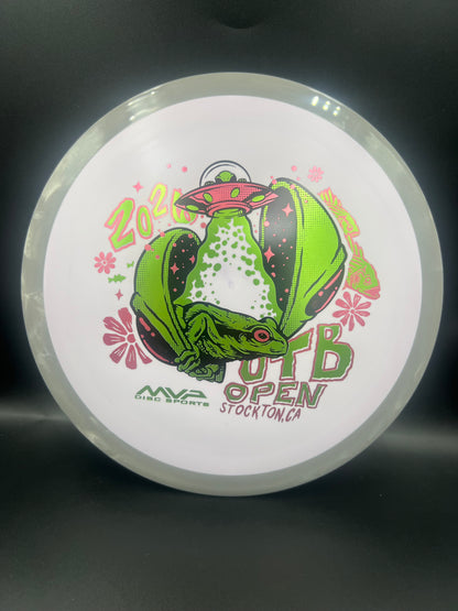 2026 OTB Axiom Fission Delirium Gray Rim Light Pink Plate - 174g