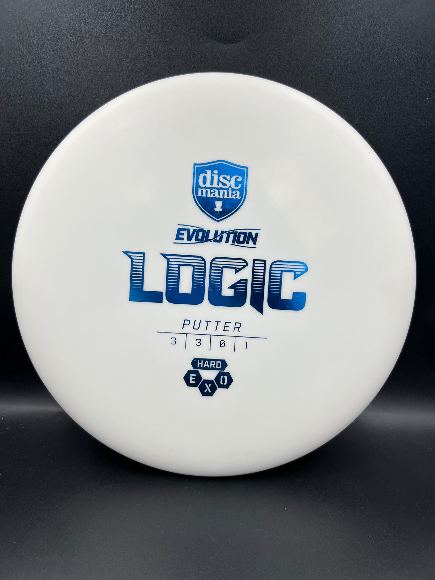 Discmania Evolution Exo Logic Hard - White Blue Stamp - 175g (Storage Scuffs Discount)